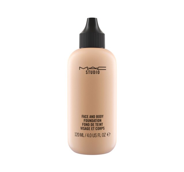 Studio Face and Body Foundation 120 ml Studio Face and Body Foundation 120 ml