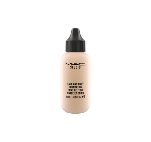 Studio Face and Body Foundation 50 ml Studio Face and Body Foundation 50 ml