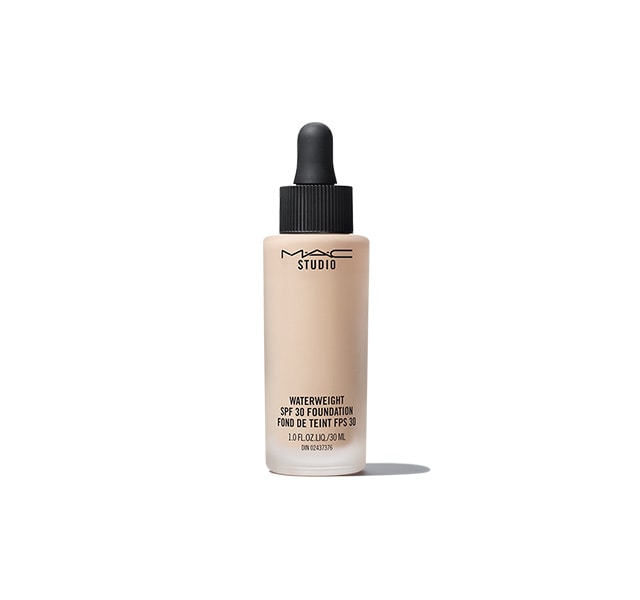 Studio Waterweight SPF 30 Foundation Studio Waterweight SPF 30 Foundation